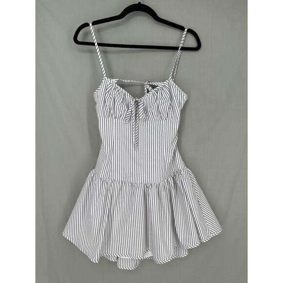 Victoria Sophia Dress Medium White Mini Striped Milkmaid Open Back Sleeveless - Picture 5 of 8